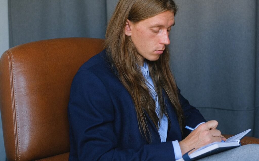 vyklízecí služby, vyklízení domů a kanceláří, komplexní vyklízení a likvidace odpadu, odstranění černé skládky, odborné či...